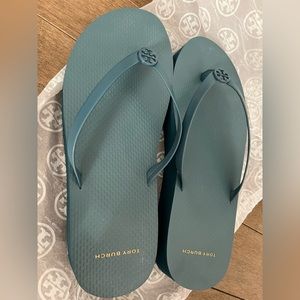 Tory Burch Wrdge Flip flops